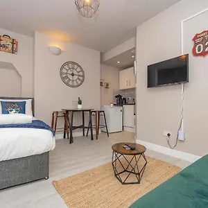 Apartment Ttbrighton Seafront I Central Located Studio Flat, Brighton